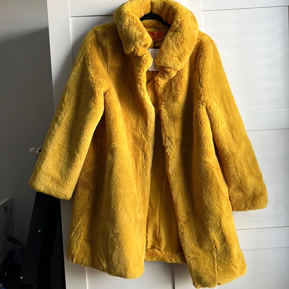 Patrizia Luca Faux Fur Coat-do no have